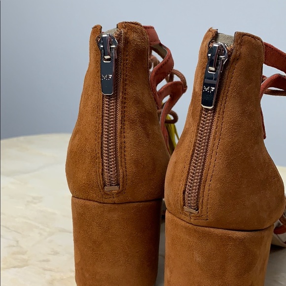 Marc Fisher suede tassel sandals - Picture 5 of 7